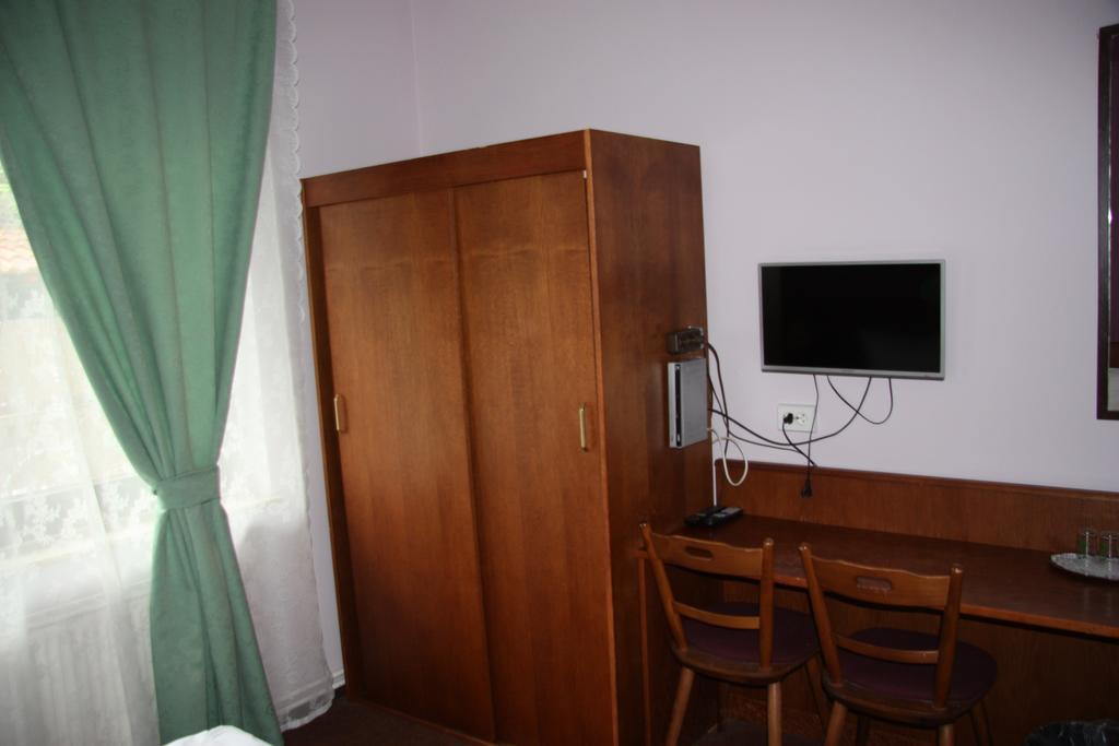 Hotel Zum Goldenen Stern Leibsch Exterior photo